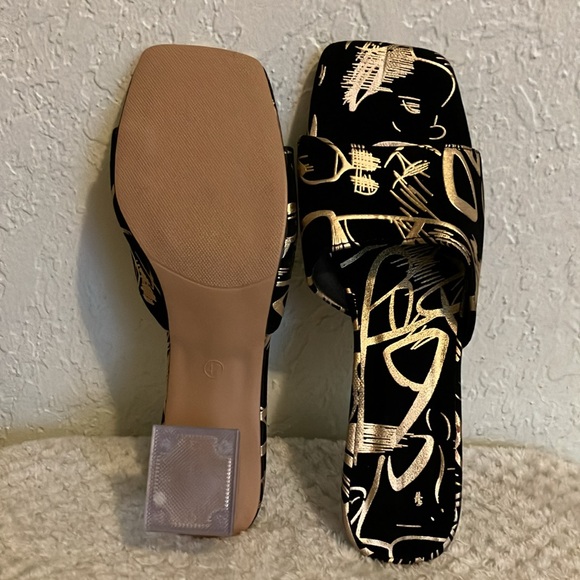Ladies Elegant Sandal Black Velvet w/Gold Embossed Design Clear 2” Heel Slip on - Picture 4 of 7